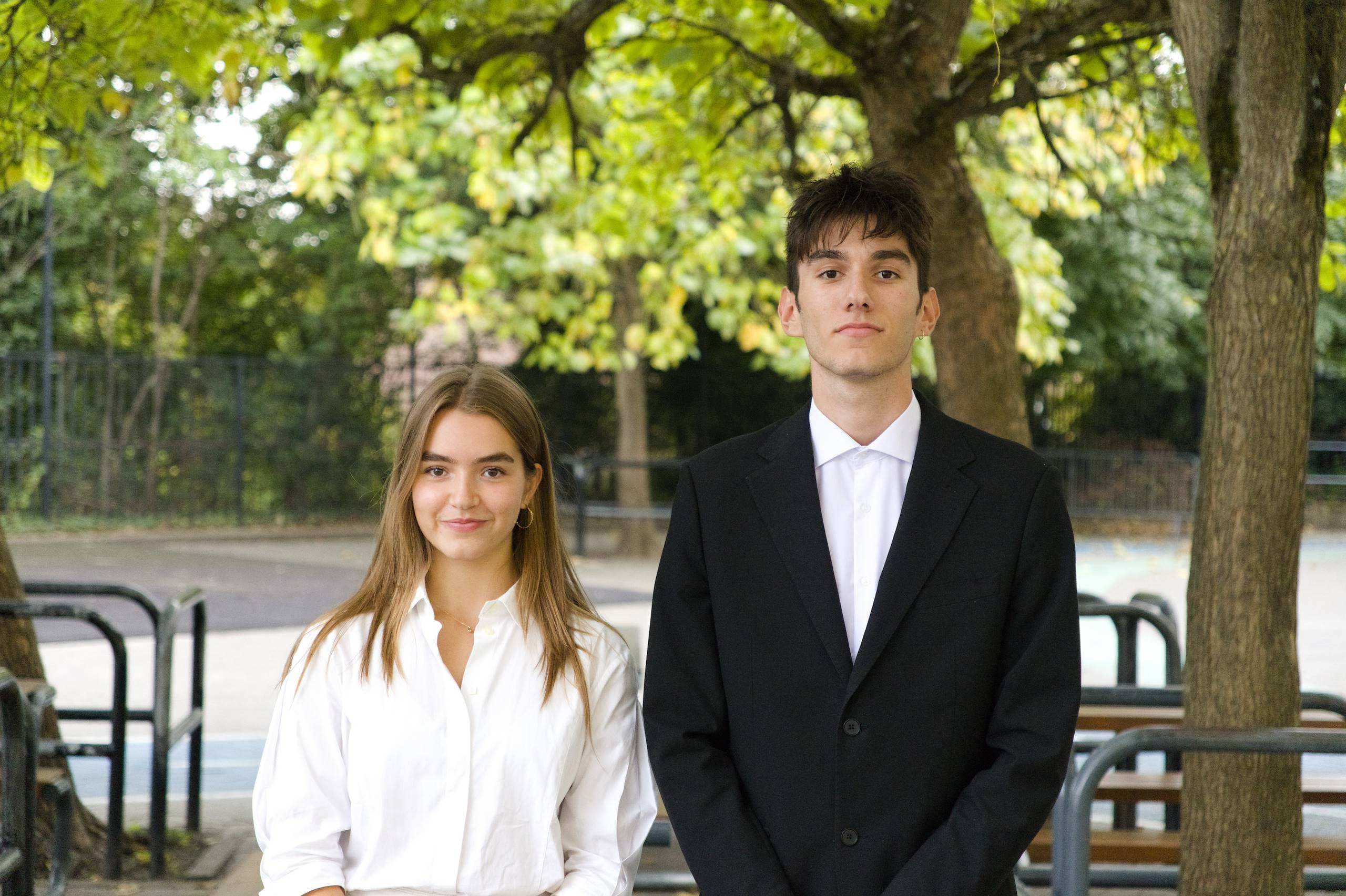 Elena Nikolakopoulos & Vasileios Viannis